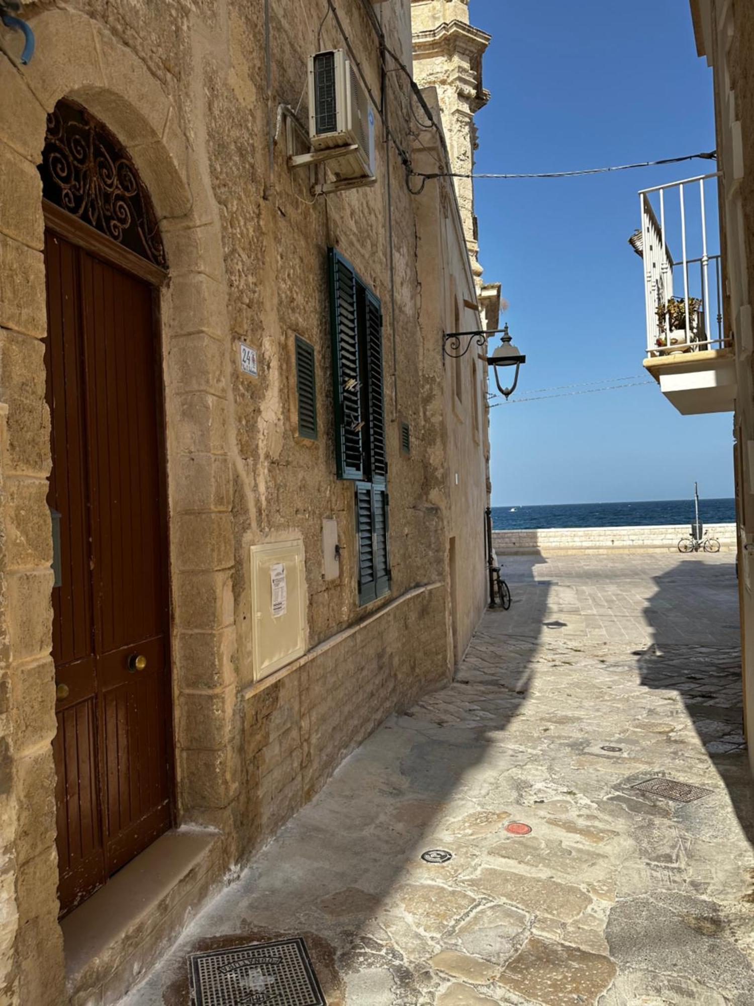 Casa Vacanze San Salvatore Centro Storico Monopoli Eksteriør bilde