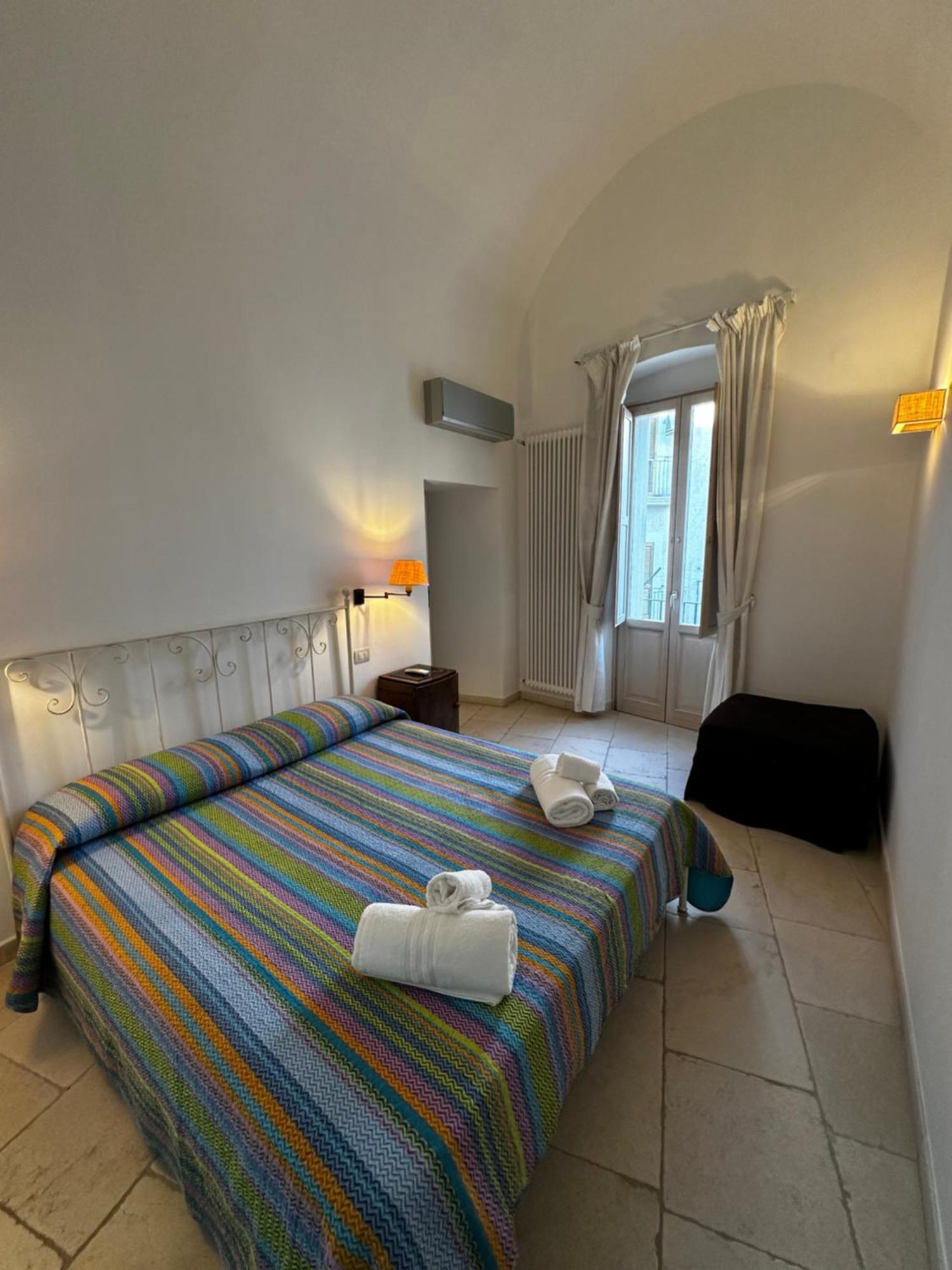 Casa Vacanze San Salvatore Centro Storico Monopoli Eksteriør bilde